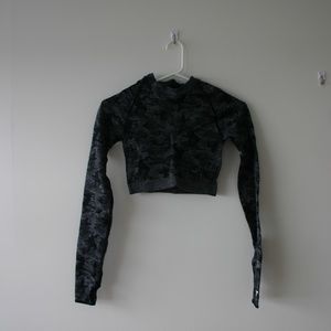 Gymshark Cropped Camo Adapt Long-Sleeve